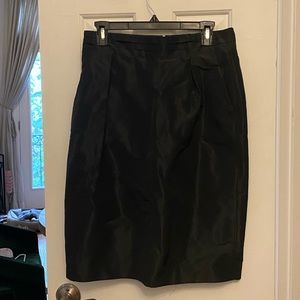 Banana Republic black skirt, like new, size 8